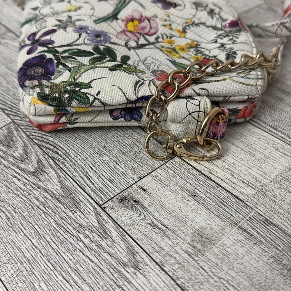 Imoshion Floral Crossbody Bag - Picture 9 of 16